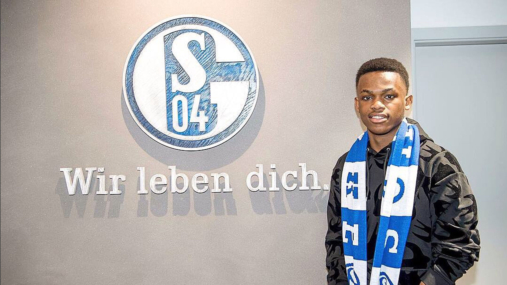 季初期占据 季初期占据